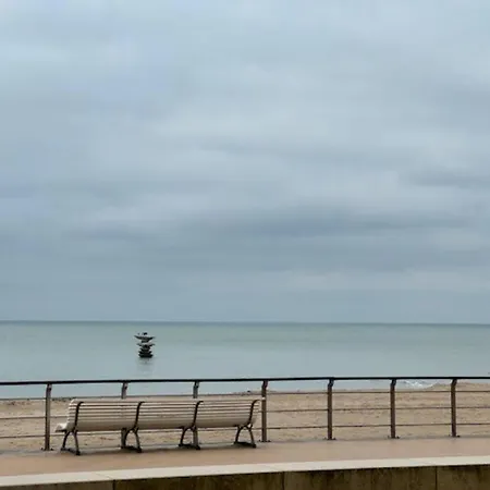 Knus Aan De Zeedijk Lägenhet Oostende